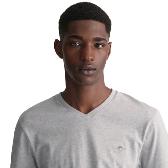 Gant Slim Shield V-Neck T-Shirt - Image 4