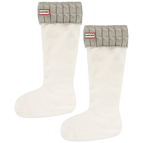 Hunter – Hohe Stiefelsocken mit 6 Maschen und Zopfmuster in Hellgrau - Image 1