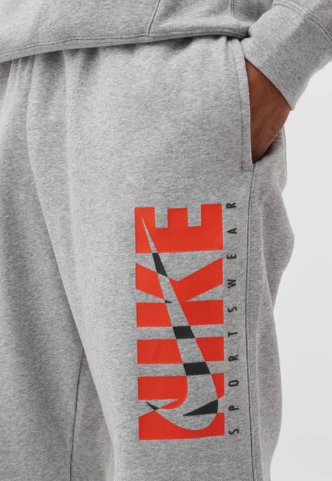 Nike Herren Sportswear Jogger in Grau - Image 2