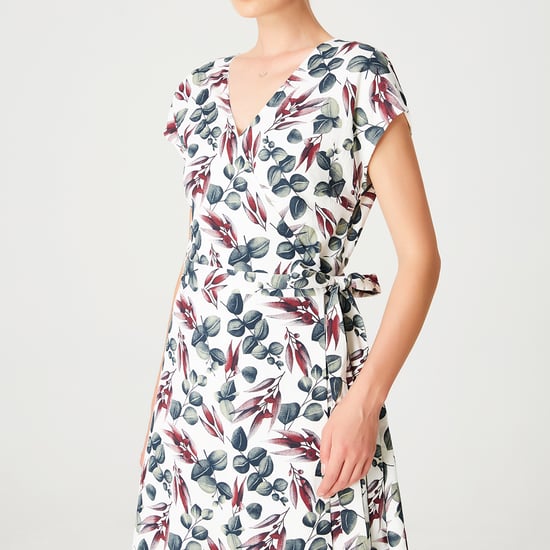 Wrap leaves print dress