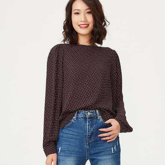 Bluse mit Rundhalsausschnitt und quadratischen Minidrucken - Image 4