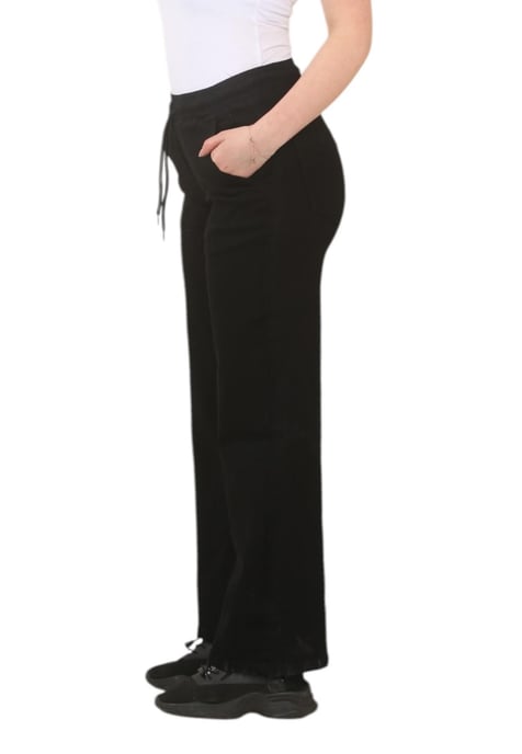 MYT Womens Elasticated High Waist Wide Leg Jeans in Schwarz - Image 3