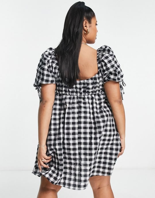 ASOS DESIGN Curve Exclusive parachute mini smock dress in mono check-Multi