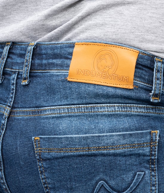 Indumentum Jeans Blau