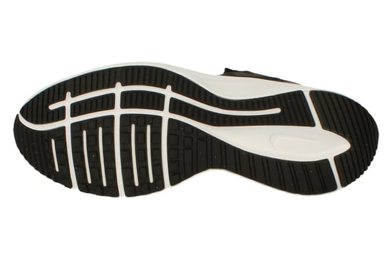 Nike Quest 3 Shield Herren Schwarz Turnschuhe - Image 5