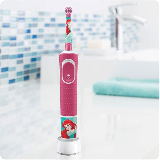 Oral-B Power Kids Electric Rechargeable Toothbrush Featuring Disney Princesses - Image 5