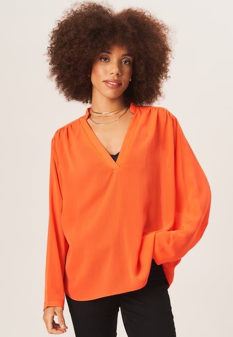 Strukturierte Chiffon Oversized Bluse - Image 1