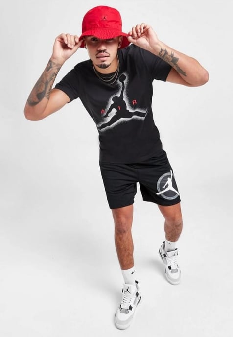 Nike Air Jordan Large Graphic Herren-T-Shirt in Schwarz - Image 4