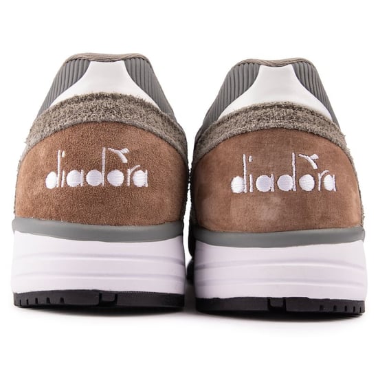 Diadora N9002 Trainers