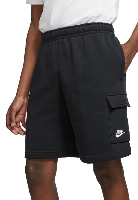 Nike Club Herren-Cargoshorts in Schwarz - Image 1