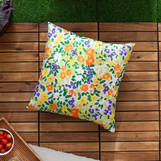 Wylder Nature Konfetti Floral Bedrucktes Outdoor-Füllkissen - Image 6