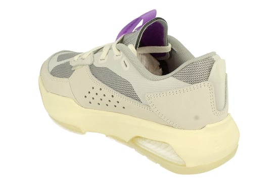 Nike Air Jordan 200e Frauen Weiß Turnschuhe - Image 2