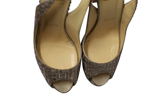 Christian Louboutin Prive Mosaique 120 Pumps aus silbernem Acryl - Image 5