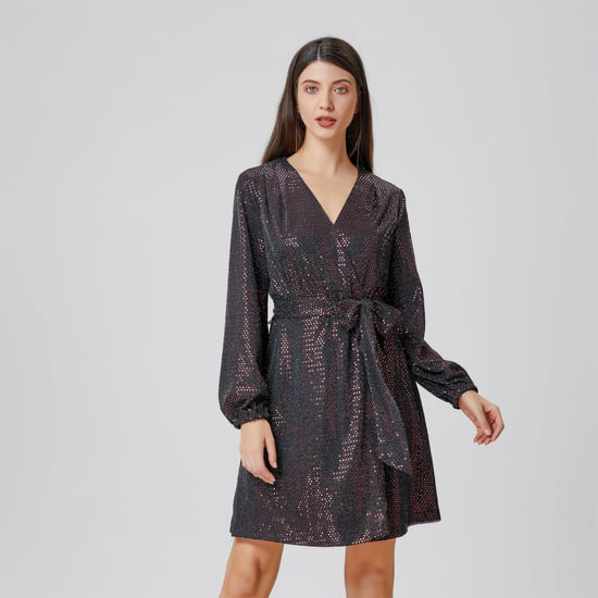 Glitzerkleid mit Wickeleffekt - Image 3