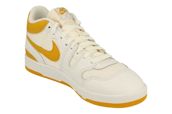 Nike Attack QS Sp Mens White Trainers