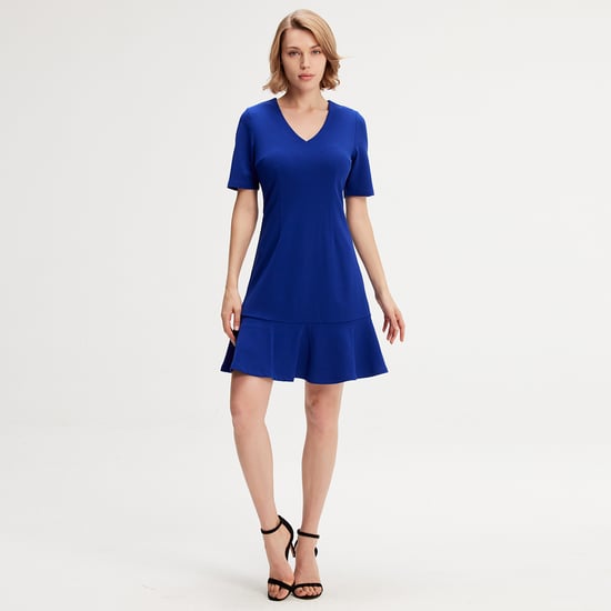 Minimalistisches Kleid aus Trapez-Jersey - Image 4