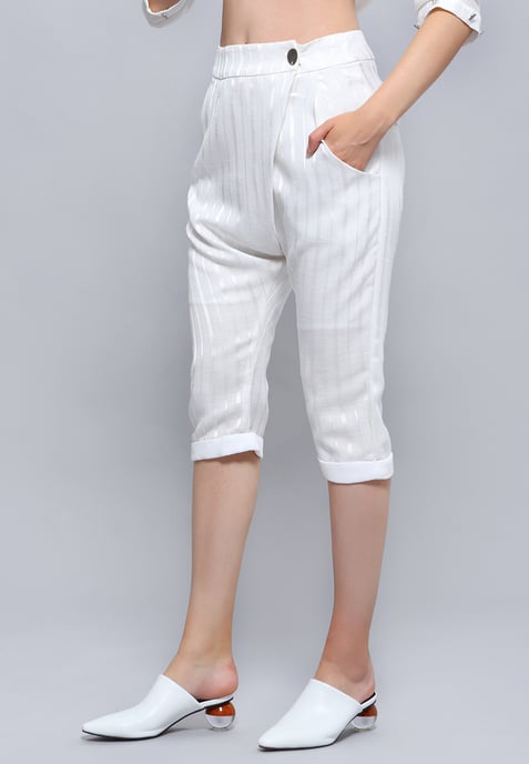 Satinbesetzte Capri-Hose nach Maß - Image 5