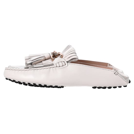 Tod's Loafer mit Quasten- und Ketten-Details aus weißem Leder - Image 2