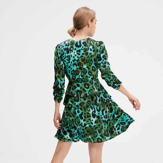 Kurzes Kleid mit Leopardenmuster - Image 4