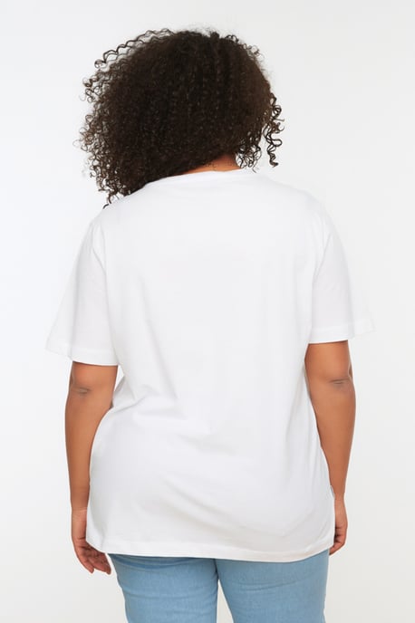Cool Comfort Plus Size T-Shirt in Weiß - Image 5
