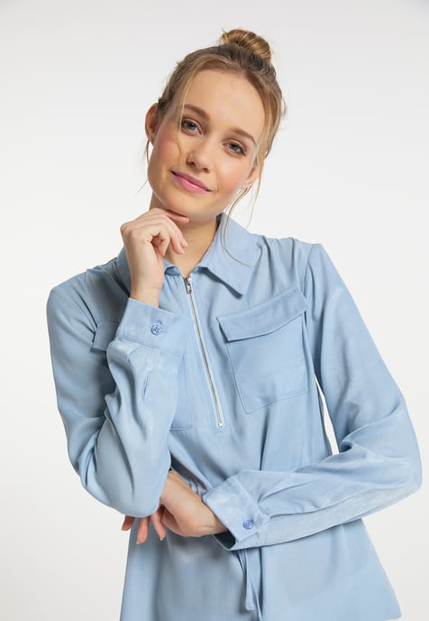 Dreimaster Bluse Damen hellblau - Image 5
