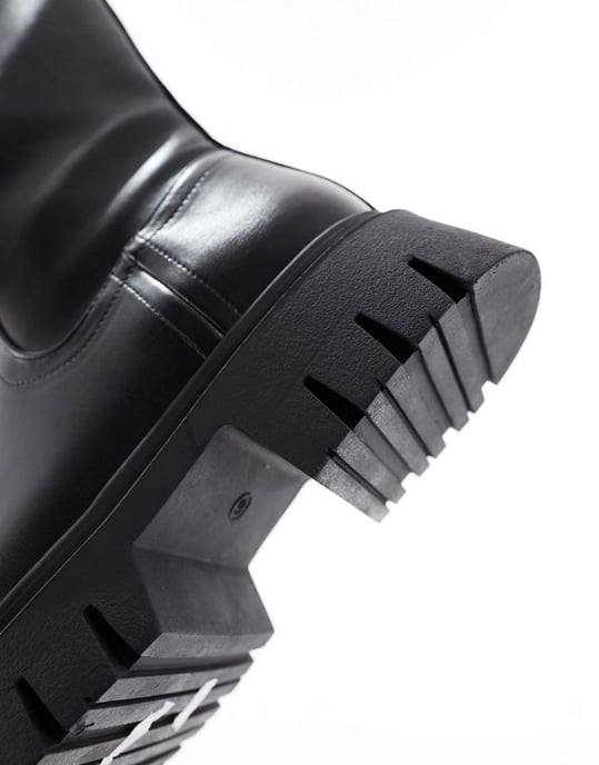 ASOS DESIGN Carter chunky flat knee boots in black
