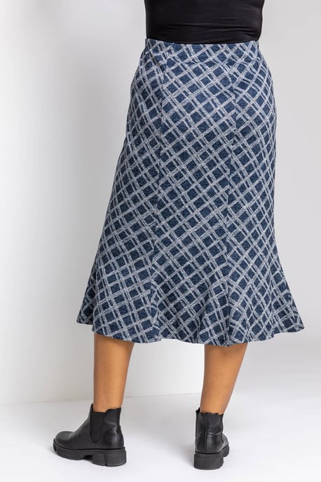 Curve Check Print Fluted Skirt
