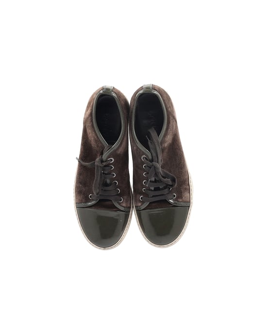 Lanvin Klassische Tennis Sneakers aus braunem Wildleder - Image 5