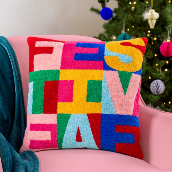 Heya Home Festive-val Festive Knitted Feather Filled Cushion - Image 6