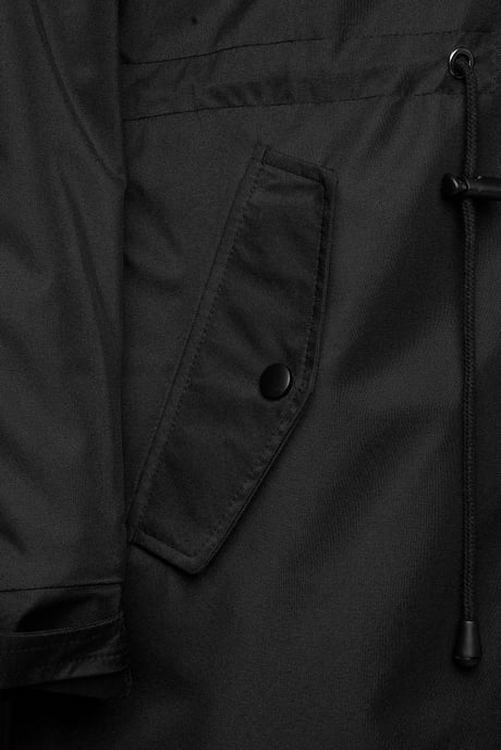 Emma Festival Mac in  Black
