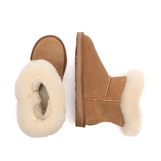 EVER AU Women Robin Horn Toggle button Mini Boots