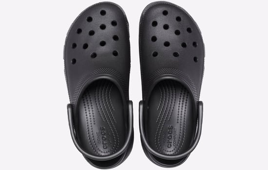 Crocs Damen Classic Plattform Clog Schwarz - Image 5