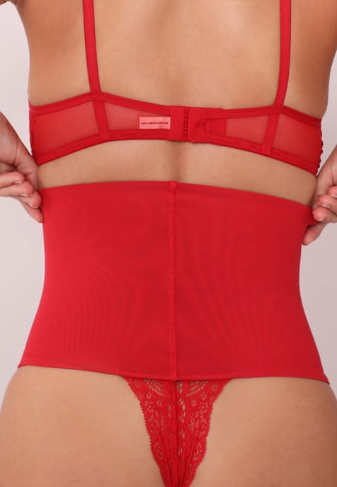 Ligne Contour - String