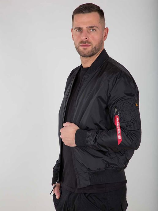 Alpha Industries Herren MA-1 TT Bomberjacke in Schwarz - Image 4