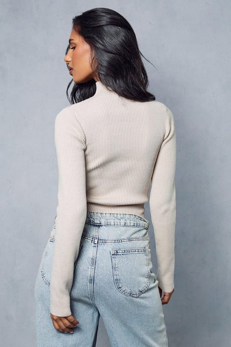 Knitted Cut Out Sweetheart Neckline Jumper