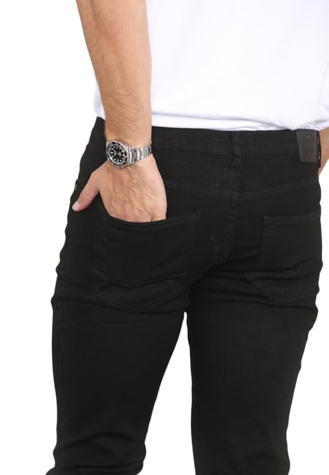 MYT Herren-Jeans mit geradem Bein, Hyper-Stretch-Denim in Schwarz - Image 5
