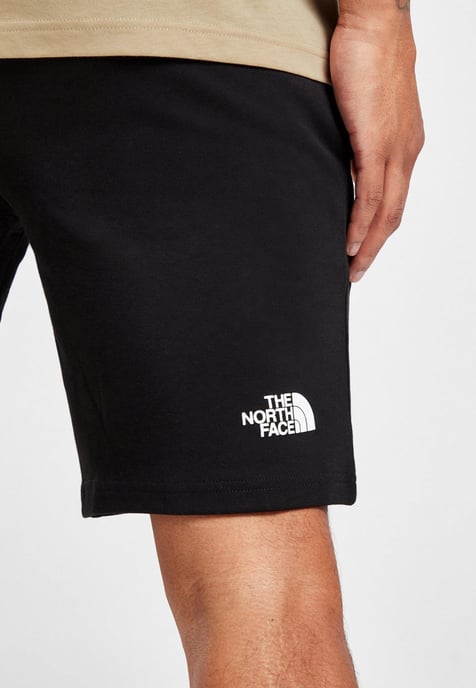 The North Face Small Box Reflektierendes Logo Shorts in schwarz - Image 4