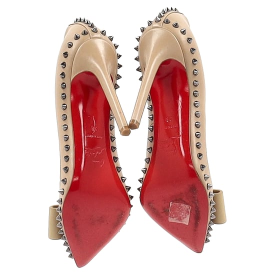 Christian Louboutin Lucifer 120 Studded Pumps aus Nude-Leder - Image 6