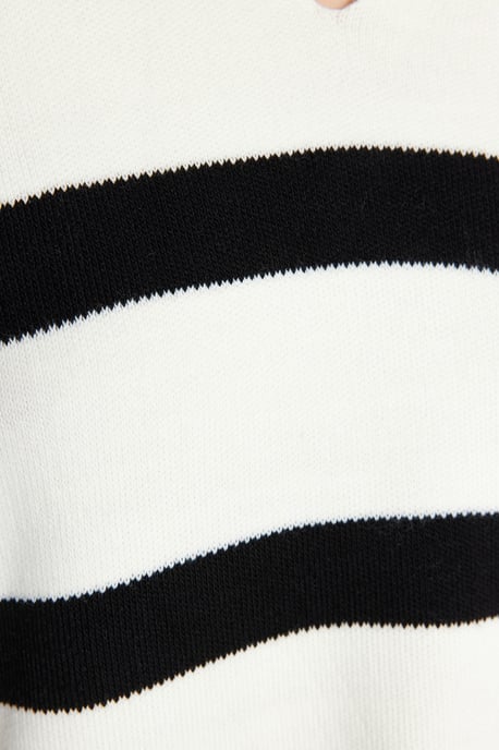 Trendyol Femmes Chemise polo Bras bas  Chandail - Image 5