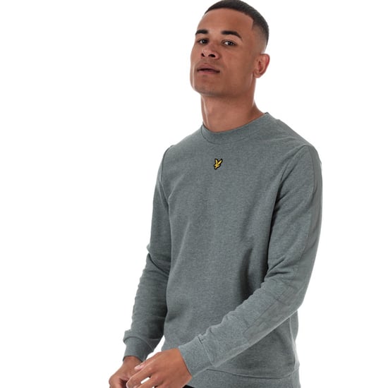 Herren Lyle And Scott Fabric Mix Rundhalsausschnitt Sweatshirt in Grau meliert - Image 4