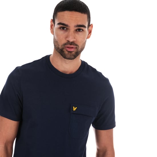 Lyle And Scott Nylon-Taschen-T-Shirt für Herren in Navy - Image 4
