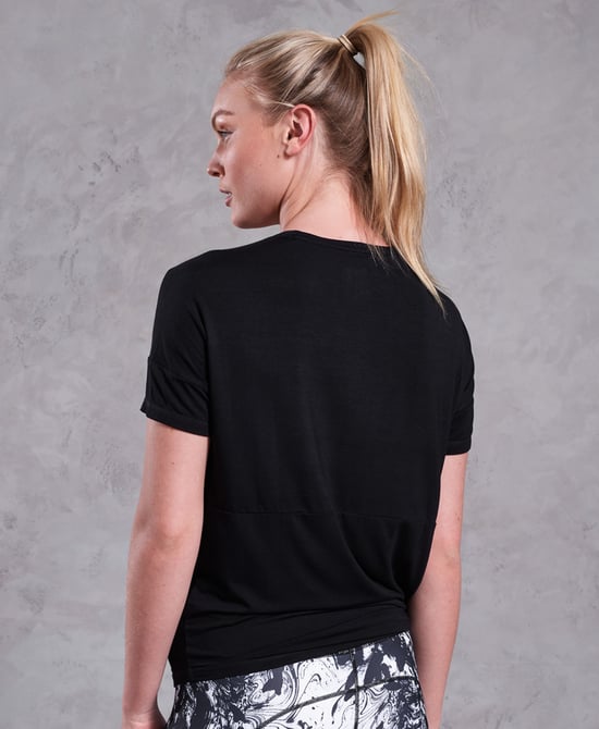 SUPERDRY T-shirt Active Studio Luxe - Image 4