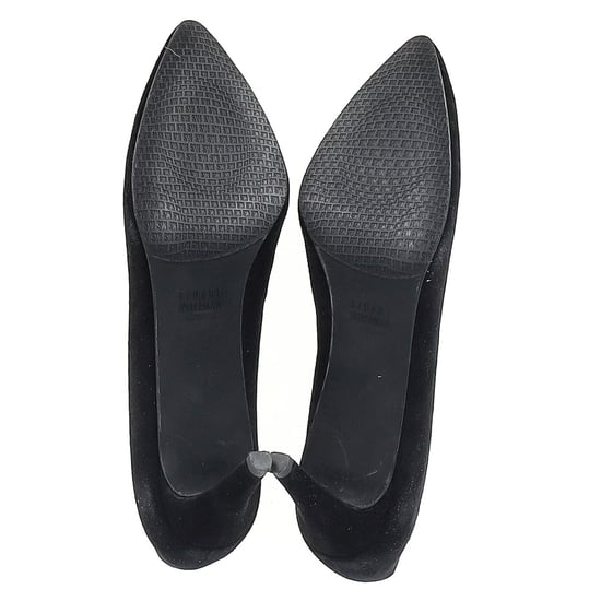 Stuart Weitzman x Russell & Bromley Pumps aus schwarzem Wildleder - Image 6
