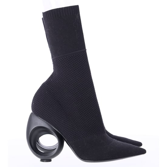 Burberry Kimberley Spitz zulaufende Stiefeletten aus schwarzem Strickstretchstoff - Image 1