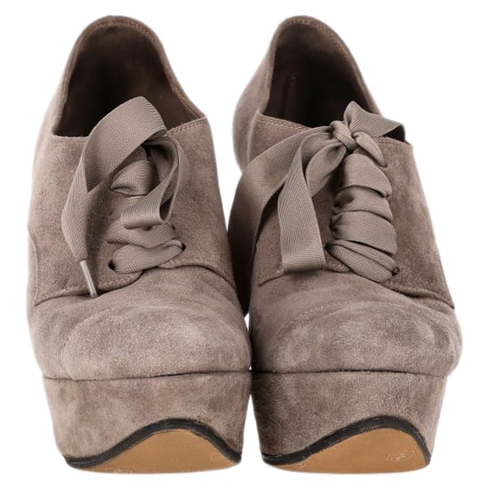 Gianvito Rossi Schnürstiefeletten mit Plateau aus beigem Wildleder - Image 2