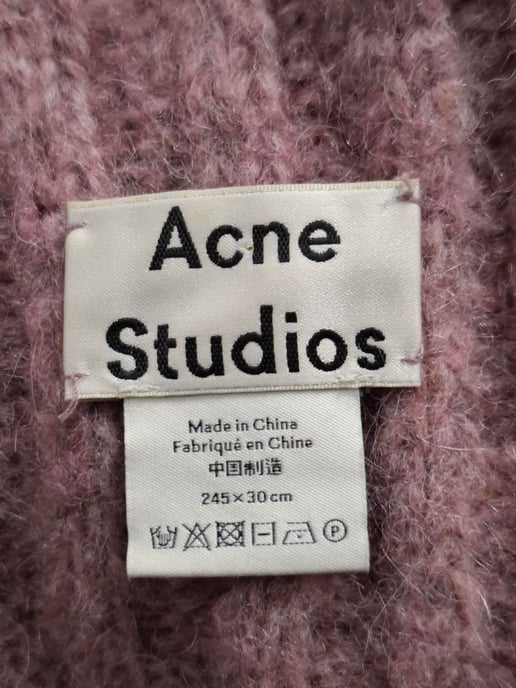 Acne Studios Rippenstrick-Schal aus rosa Wolle - Image 6