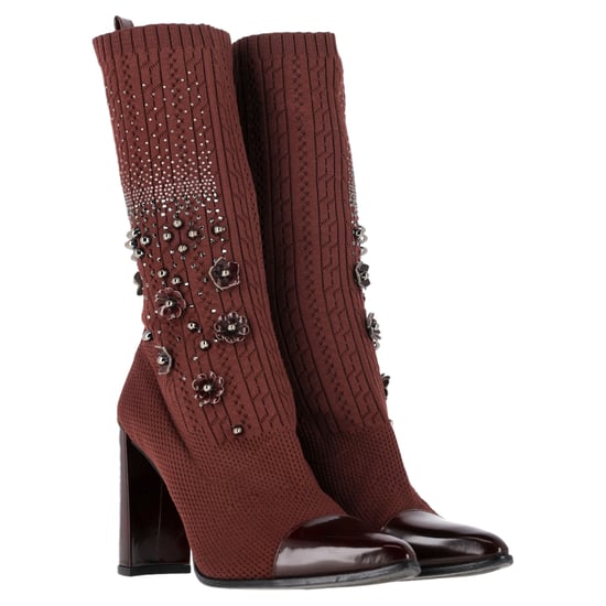 Stuart Weitzman Verzierte Strick-Socken-Ankle Boots aus brauner Wolle - Image 4