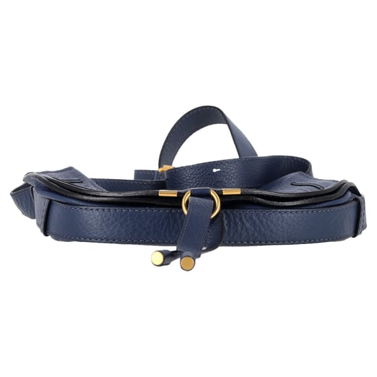Chloé Marcie Satteltasche aus strukturierter Kalbsleder in Marineblau - Image 2