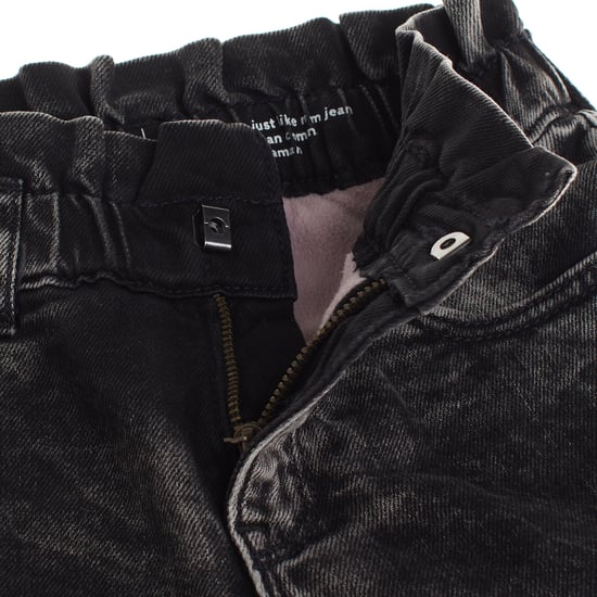 Fleece gefütterte Mom-Jeans 756139 Mädchen - Image 2