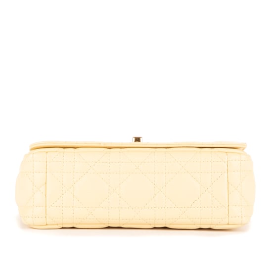 Caro Crossbody Small Umhängetasche - Image 6